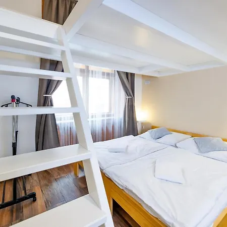 Center 1 Old Town Apartamento
